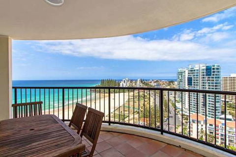 Mantra Coolangatta Beach - Accommodation Mermaid Beach 10