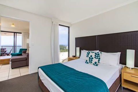 Mantra Coolangatta Beach - Accommodation Mermaid Beach 11