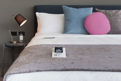 The Chen - Art Series - Accommodation Mermaid Beach 6