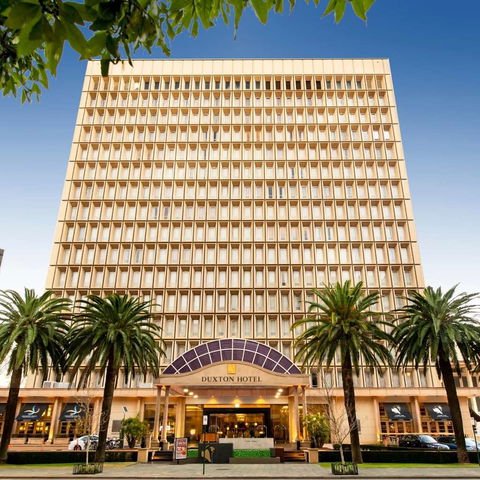 Duxton Hotel - Accommodation Mermaid Beach 1