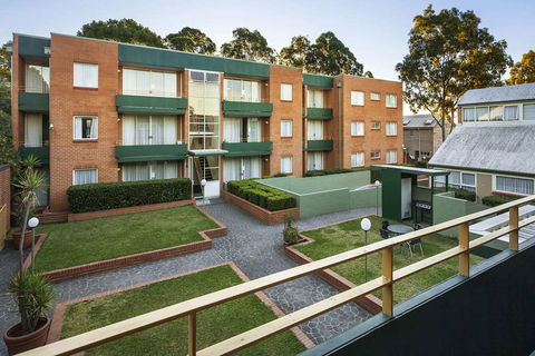 APX Apartments Parramatta - Accommodation Mermaid Beach 1