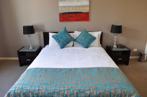 RNR Apartments, Adelaide - Accommodation Mermaid Beach 1