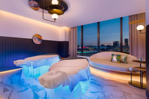 W Brisbane - Accommodation Mermaid Beach 13