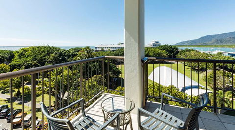 Pacific Hotel Cairns - Accommodation Mermaid Beach 10