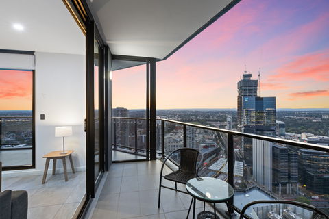 Astra Apartments Parramatta - Skyrise - Accommodation Mermaid Beach 2