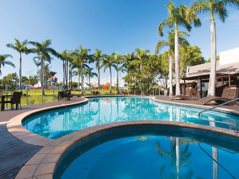 Oaks Oasis, Caloundra - Accommodation Mermaid Beach 3
