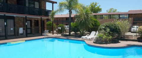 Maclin Lodge - Accommodation Mermaid Beach 1