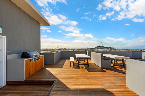 Astra Apartments Newcastle - Accommodation Mermaid Beach 0