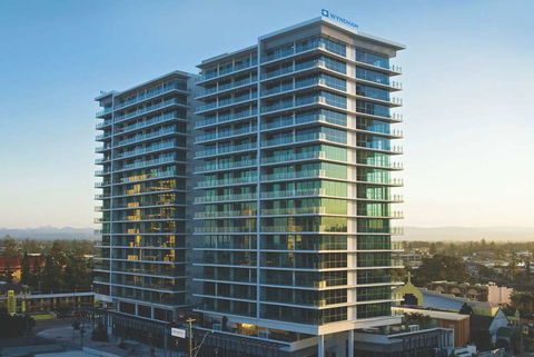 Wyndham Surfers Paradise Resort - Accommodation Mermaid Beach 2