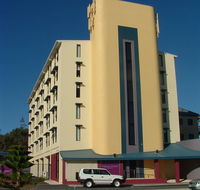 Ocean Beach Hotel - Accommodation Mermaid Beach