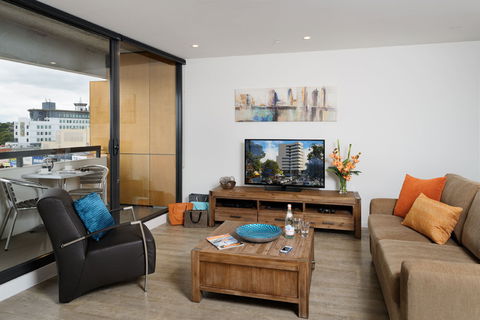 Apartments @ IKON Glen Waverley - Accommodation Mermaid Beach 1