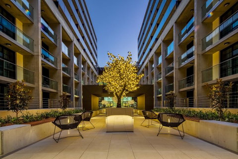 Avenue Hotel Canberra - Accommodation Mermaid Beach 22