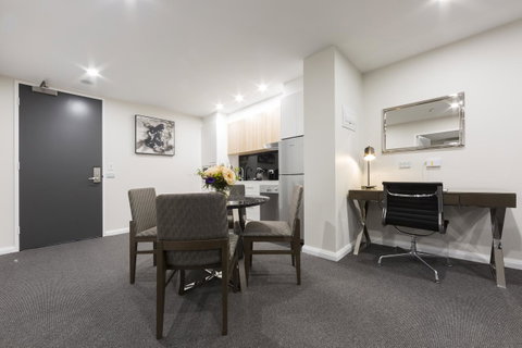 Avenue Hotel Canberra - Accommodation Mermaid Beach 31