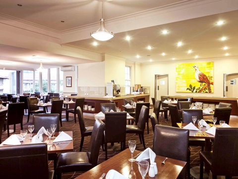 Mercure Canberra - Accommodation Mermaid Beach 40