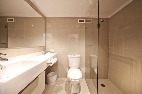 Mercure Canberra - Accommodation Mermaid Beach 36