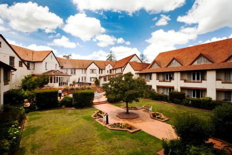 Mercure Canberra - Accommodation Mermaid Beach 44