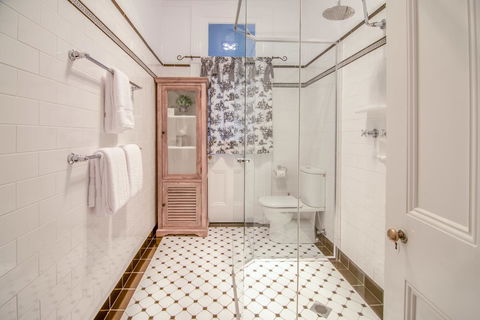 De Russie Boutique Hotel - Accommodation Mermaid Beach 3