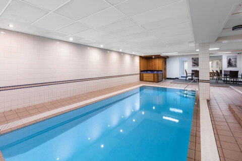 Adina Serviced Apartments Canberra Kingston - Accommodation Mermaid Beach 4