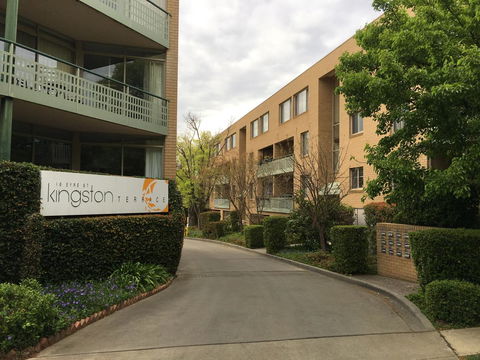 Kingston Comfy Apartment - Accommodation Mermaid Beach 0