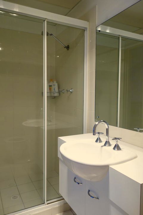 Kingston Comfy Apartment - Accommodation Mermaid Beach 8