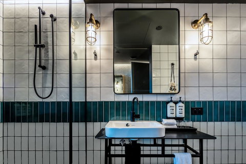 Ovolo Nishi - Accommodation Mermaid Beach 12