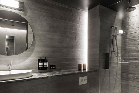 Ovolo Nishi - Accommodation Mermaid Beach 27