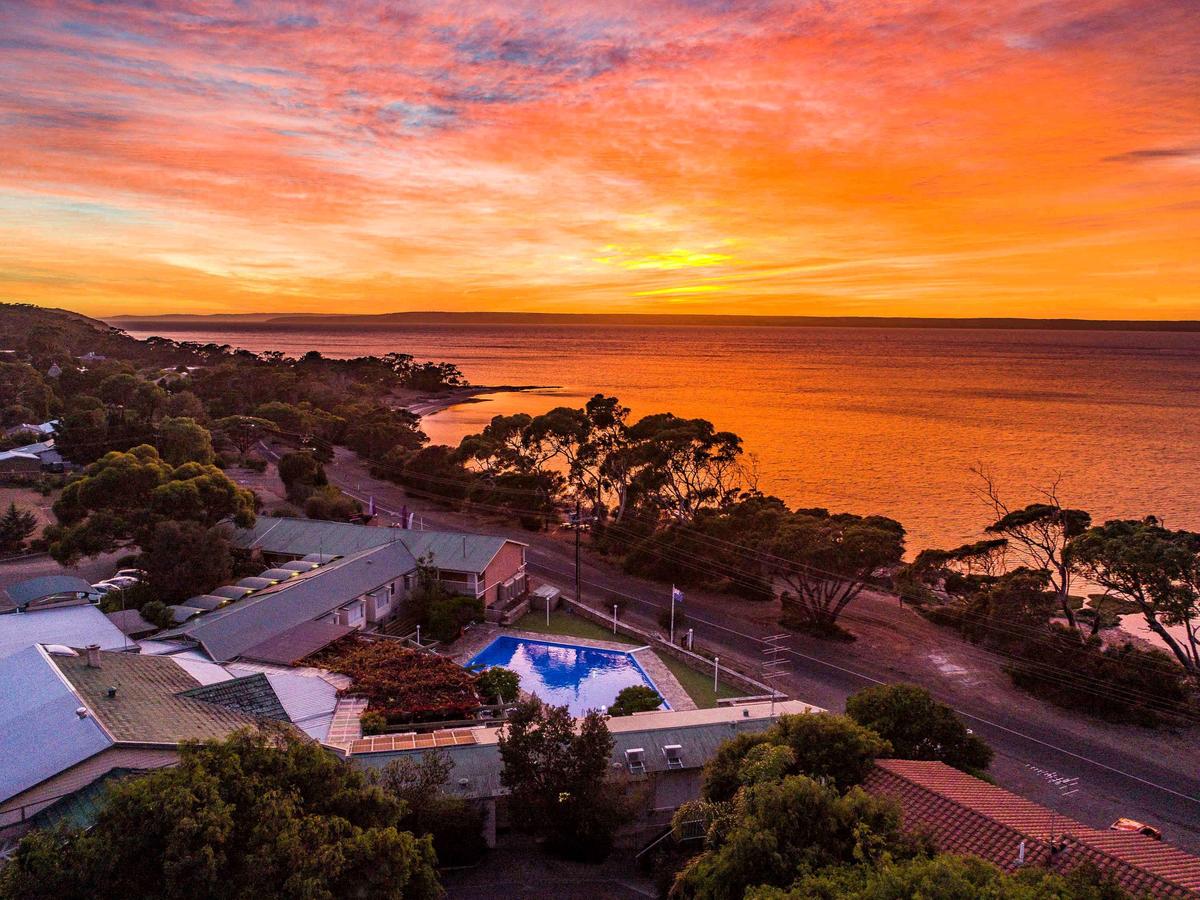 Ballast Head SA Accommodation Mermaid Beach