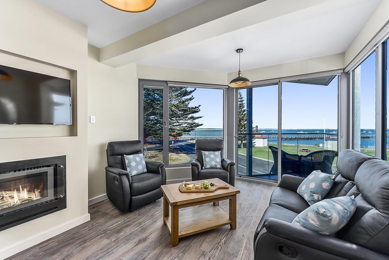  Accommodation Mermaid Beach
