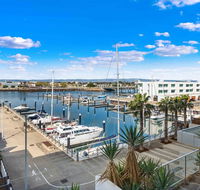 Port Adelaide Executive Waterfront Apartment - Accommodation Mermaid Beach