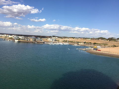 Wallaroo Marina Waterfront Luxe Apartment - Accommodation Mermaid Beach 21