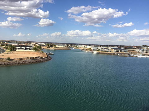 Wallaroo Marina Waterfront Luxe Apartment - Accommodation Mermaid Beach 22