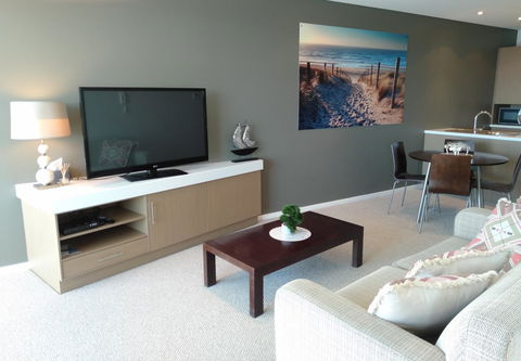 Wallaroo Marina Executive Apartments - Accommodation Mermaid Beach 4