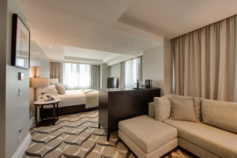 Mayfair Hotel - Accommodation Mermaid Beach 5