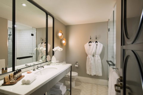 Mayfair Hotel - Accommodation Mermaid Beach 12