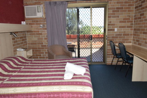 Windsor Terrace Motel - Accommodation Mermaid Beach 3