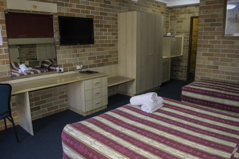 Windsor Terrace Motel - Accommodation Mermaid Beach 11