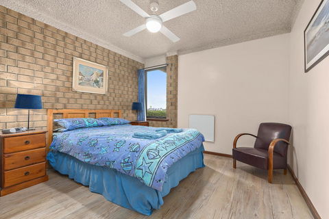 Sun & Surf Aldinga Beach Apartment - Accommodation Mermaid Beach 8