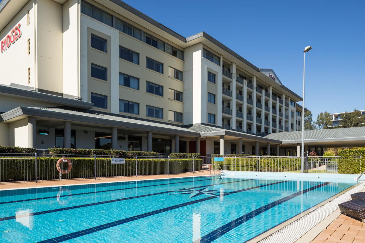 Baulkham Hills NSW Accommodation Mermaid Beach