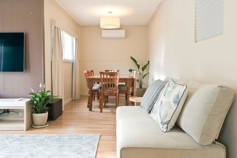 29 Jane - Accommodation Mermaid Beach 5