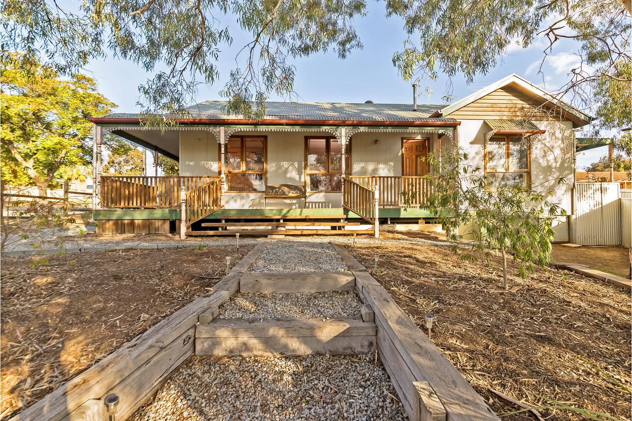 Buchfelde SA Accommodation Mermaid Beach