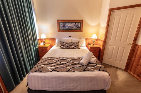 Astor Inn - Accommodation Mermaid Beach 7