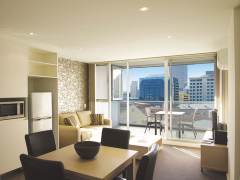 IStay Precinct Adelaide - Accommodation Mermaid Beach 23