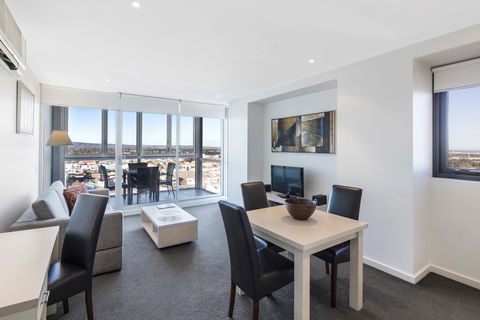 IStay Precinct Adelaide - Accommodation Mermaid Beach 11