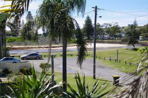 Bellhaven 1, 17 Willow Street - Accommodation Mermaid Beach 6