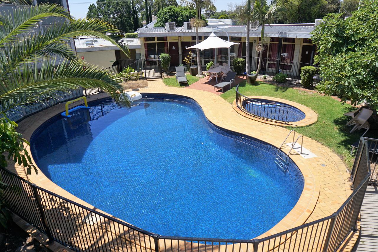 Myrtle Bank SA Accommodation Mermaid Beach