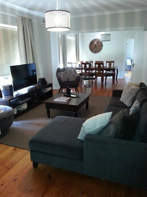Casa Rossa - Barossa - Accommodation Mermaid Beach 6
