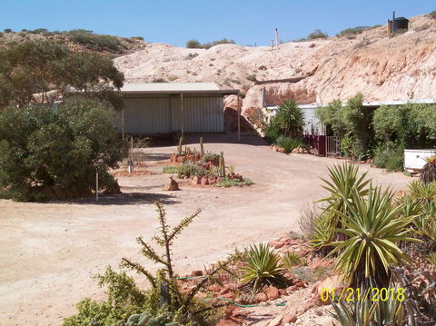 Underground Gem - Accommodation Mermaid Beach 10