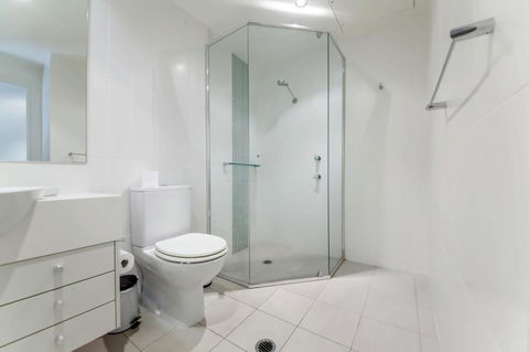 Pacific Blue 278-265 Sandy Pt Rd- Dual Key Access, Wifi, Linen And Air Conditioning - Accommodation Mermaid Beach 14