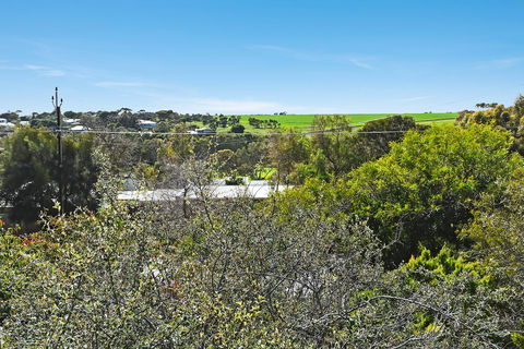 Port Of Call - Port Willunga - C21 SouthCoast Holidays - Accommodation Mermaid Beach 6