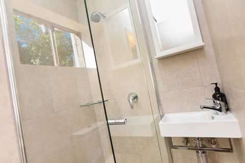 Port Of Call - Port Willunga - C21 SouthCoast Holidays - Accommodation Mermaid Beach 20